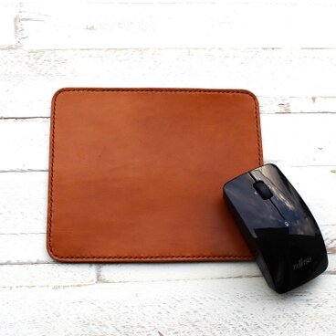 【名入れ無料】本革マウスパッド　キャメル