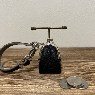 姫路レザーminiminiコインケース◆黒　革財布　キーホルダー　小物入れ　バックチャーム　がま口