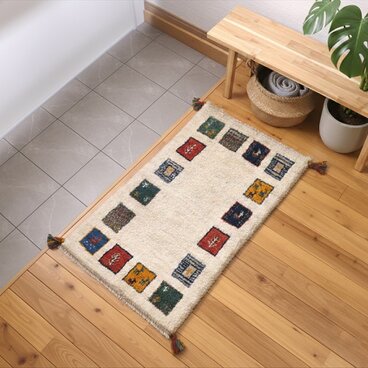 ペルシャ　ギャッベ　玄関マット　ラグ　90x58㎝　ベージュ　カラフルなパネル　RJ15247