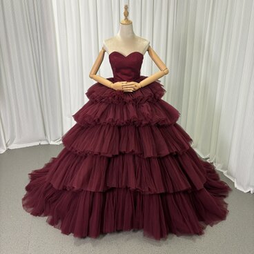 人気上昇！カラードレス ワインレッド ベアトップ プリーツスカート ボリュームドレス 編み上げ 花嫁