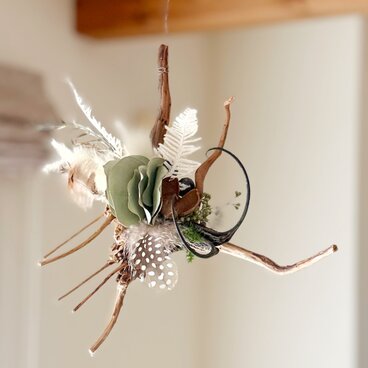 Flying Ornament ― 点のリズム（流木・ドライ）