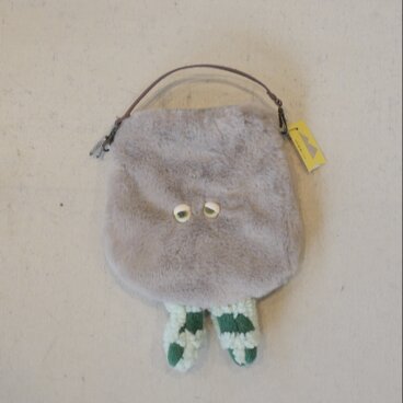 眠たいホコリちゃん