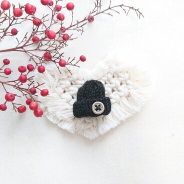 ★ニット帽ブローチ★