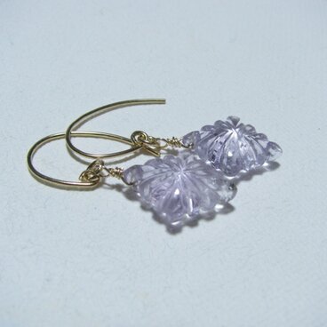 14kgf*宝石質ピンクアメジスト(AAA ローゼンジカービング)のピアス/イヤリング