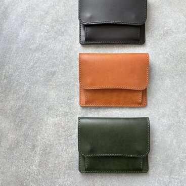 ◆艶やか上品な手触りなめらか薄型ウォレット◆　ミニ財布　ウォレット　革財布　コンパクト　ミニ　スリム　レディース　メンズ