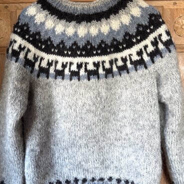 アイスランドロピセーター　レデイースL 猫