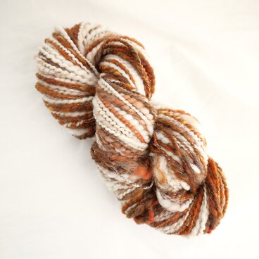 21g/16m　極太｜キャラメルクリーム｜アートヤーン