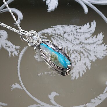 SV　大地の息吹　ブルーオパール　ペンダント＜ヘッドのみ＞