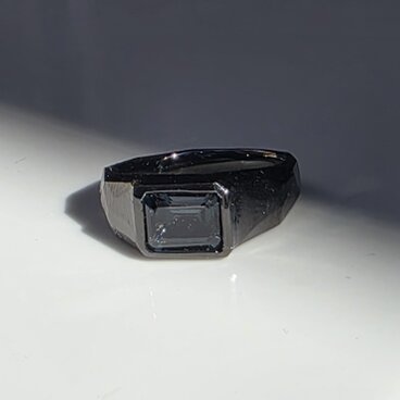 ロンドンブルートパーズ　1.8ct　オクタゴンカット　Brack印台　シルバーSV925リング