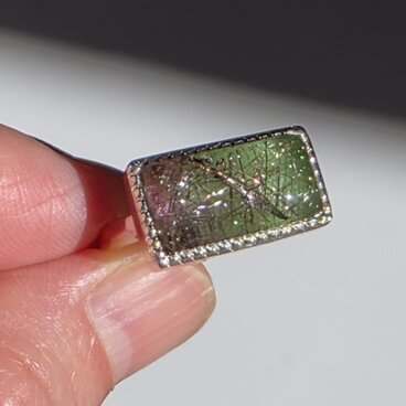 ルチルクォーツ　×　ルビーインゾイサイト　ダブレット石　LSQカボ　ミル留め　シルバーSV925リング