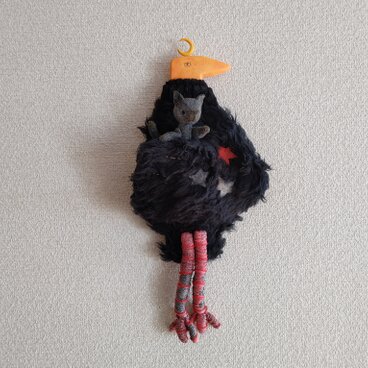 ねこを誘って、とりの夜さんぽ ｜ 壁飾り