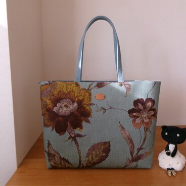 YUWAエスニック柄リネン生地のビッグトートバッグ