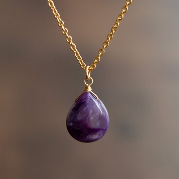 ✨溶け合うパープルとホワイト✨ チャロアイト＜マロンカット＞のネックレス（K14GF）