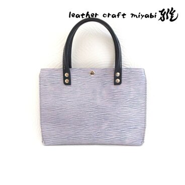 手縫い☆バッグインにもピッタリ♪《牛革》フラットミニマルトート・ライトパープル・0646のコピー