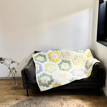 ミモザ咲く＊一点ものパッチワークキルト