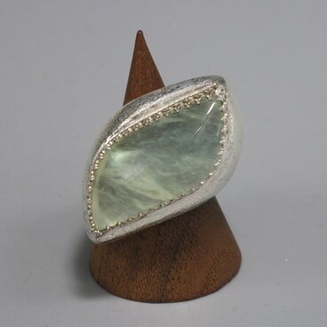 魅力的な曲線美