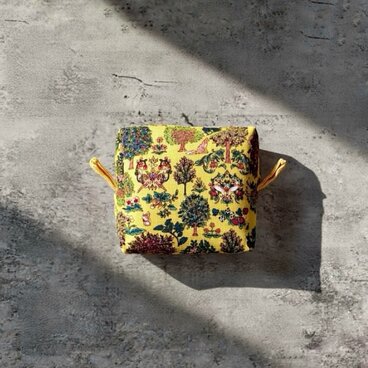 ミニミニポーチ/北欧　黄色　動物/プチギフト・プレゼント/化粧・メイク・サニタリー・小物入れポーチ