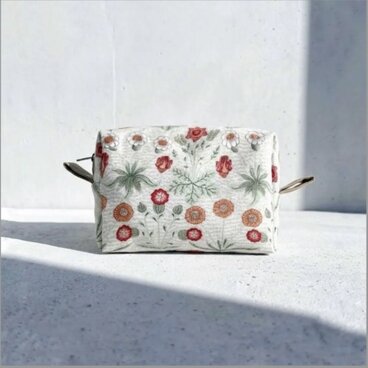 ミニポーチ/ウィリアムモリス ひなぎく/淡色で楽しむやさしい/化粧・メイク・サニタリー・小物入れ