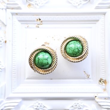 【フランス買付】 グリーンカボション イヤリング ＊Green Cabochon Earrings 1950s–1960s