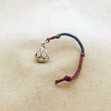 銀製の鈴『カクカク玉子・五十六面体』(シルバー925) 縁起物・お守り・魔除け