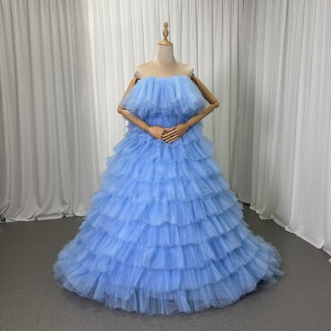 美品！カラードレス ブルー ベアトップ 柔らかく重ねたチュールスカート Aライン 豪華なバックリボン 花嫁