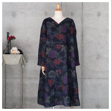 紬のワンピース　ドロップショルダー　ゆったり目　L〜   フリーサイズ 　着物リメイク