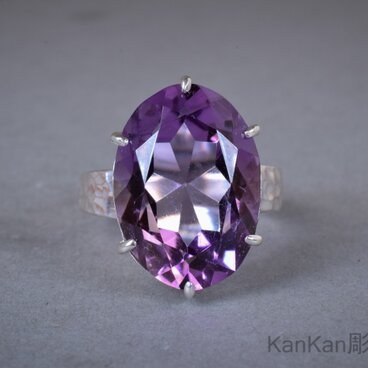 アメシストのリング