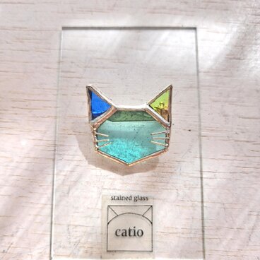 Whisker brooch/ blue Sea