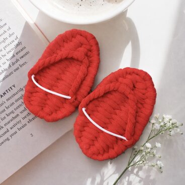 ベビー　布わらじ　餅踏み　誕生日　赤ちゃん　草履 ゴム付き