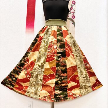 巡り合う布を今の私へ＊着物リメイクの軽やかスカート　霞隠れ