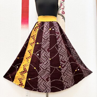 巡り合う布を今の私へ＊着物リメイクの軽やかスカート　風雪崩