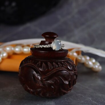 『月夜の雪景色』氷翡翠のリング Silver925 １２号