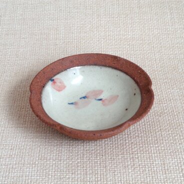 輪花小鉢（昼の花びらb）