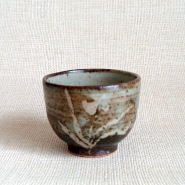 湯のみ（抜絵 すみれb)