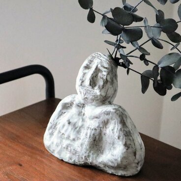 モノ考えるヒト風なオブジェ