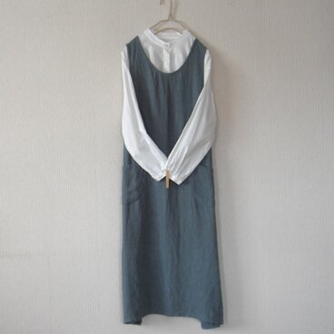リネンのジャンパースカート　ブルーグレイ