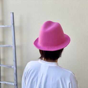 木型で作った ふたこぶフェルトハット