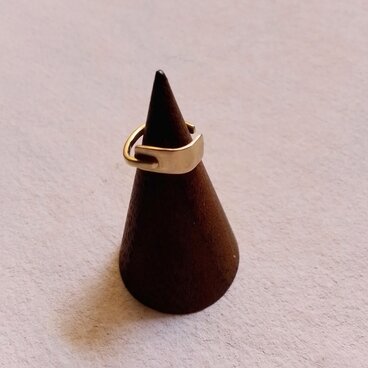 プレート×シンプル-荒らし • アシンメトリー イヤーカフ