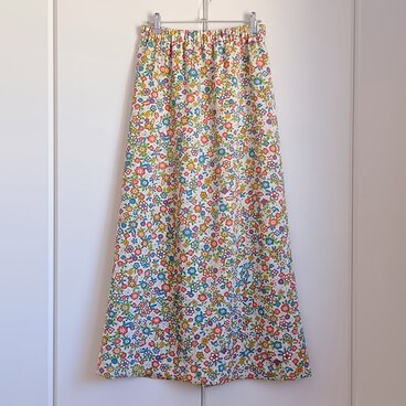 着物リメイク　正絹のロングスカート　カラフル