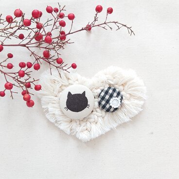 ★くるみボタンブローチ★