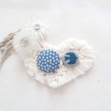 ★くるみボタンブローチ★