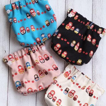 カントリー雑貨　マトリョーシカ＆りんご　バネ口ポーチ　