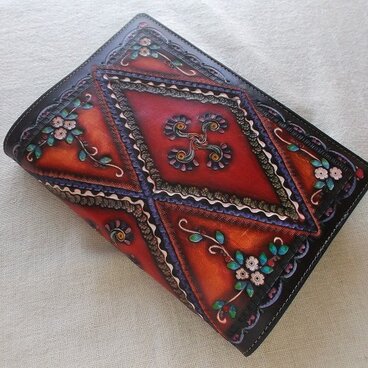 単行本サイズブックカバー  牛革　刻印＆拭き染め