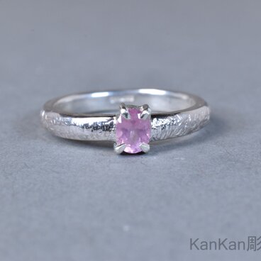 ピンクスピネルのリング