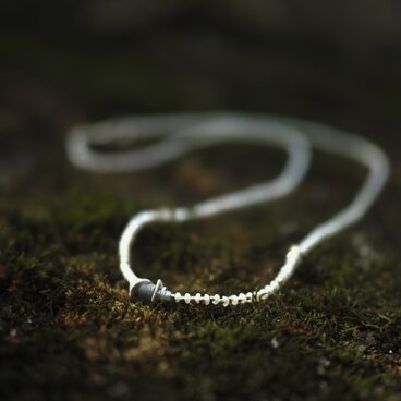 -Grey diamond- 'pearl & silver' necklace