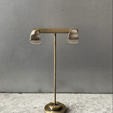 Vintage 80s-90s USA retro mode silver tone hoop earring