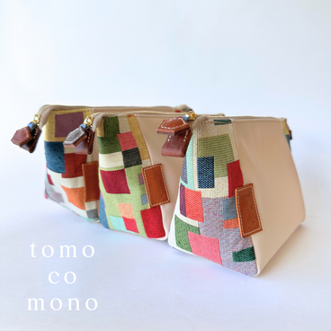 机の上の道具入れ／ヤギ革×マルチカラー