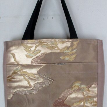 ８６４１　帯で作った手提げ袋