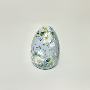 木製　ソフトライラック色の、野の花のイースターエッグのコピーのコピーのコピー