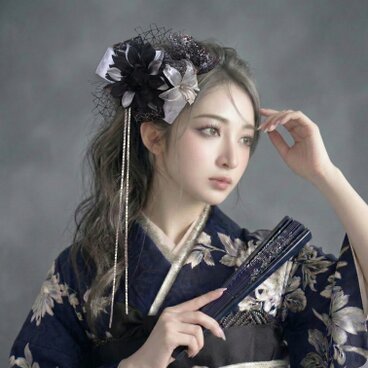 成人式 髪飾りシルバーブラック×ユリ｜卒業式 袴 和装ヘア No.LV97 振袖 着物 和装  ヘアアクセサリー ヘッドドレス